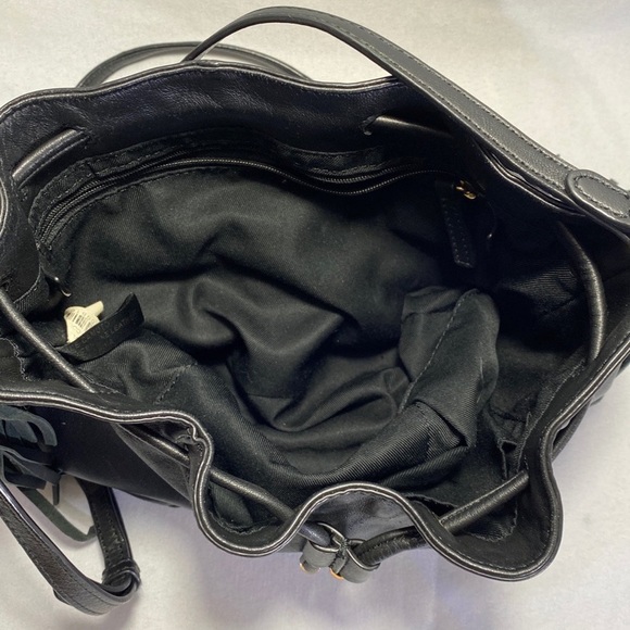 Vince Camuto Genuine Soft Leather Fringed Black Crossbody Bag - Picture 5 of 9